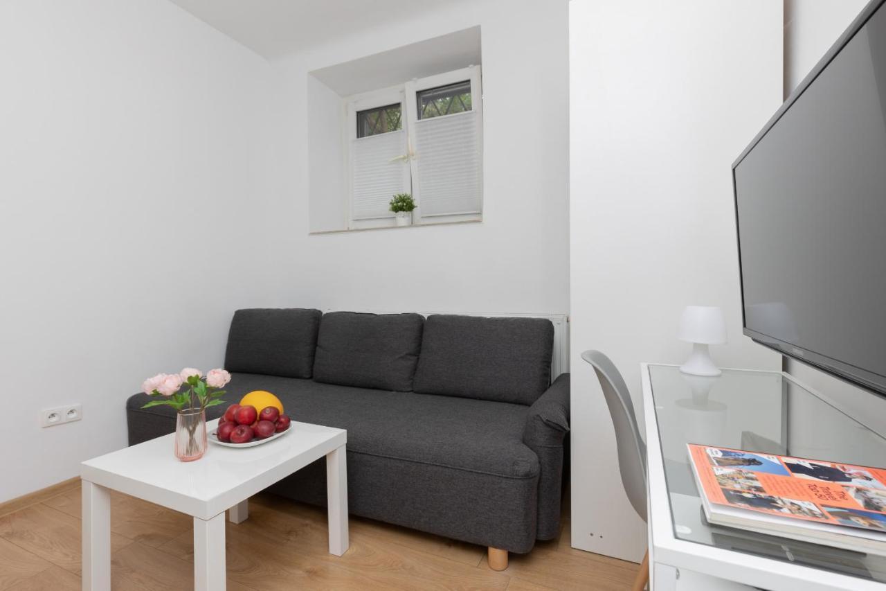 Micro Apartment Near Fort Mokotow By Noclegi Renters Warschau Exterior foto